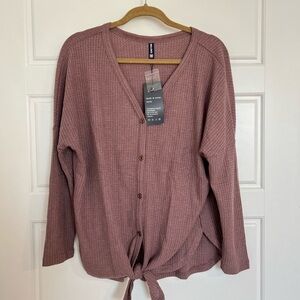 IWOLLENCE Women’s Dusty Rose Top Size Medium NWT